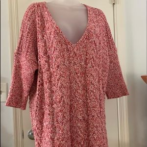 3/4 Sleeve Deep V-Neck Sweater, hi-lo hem